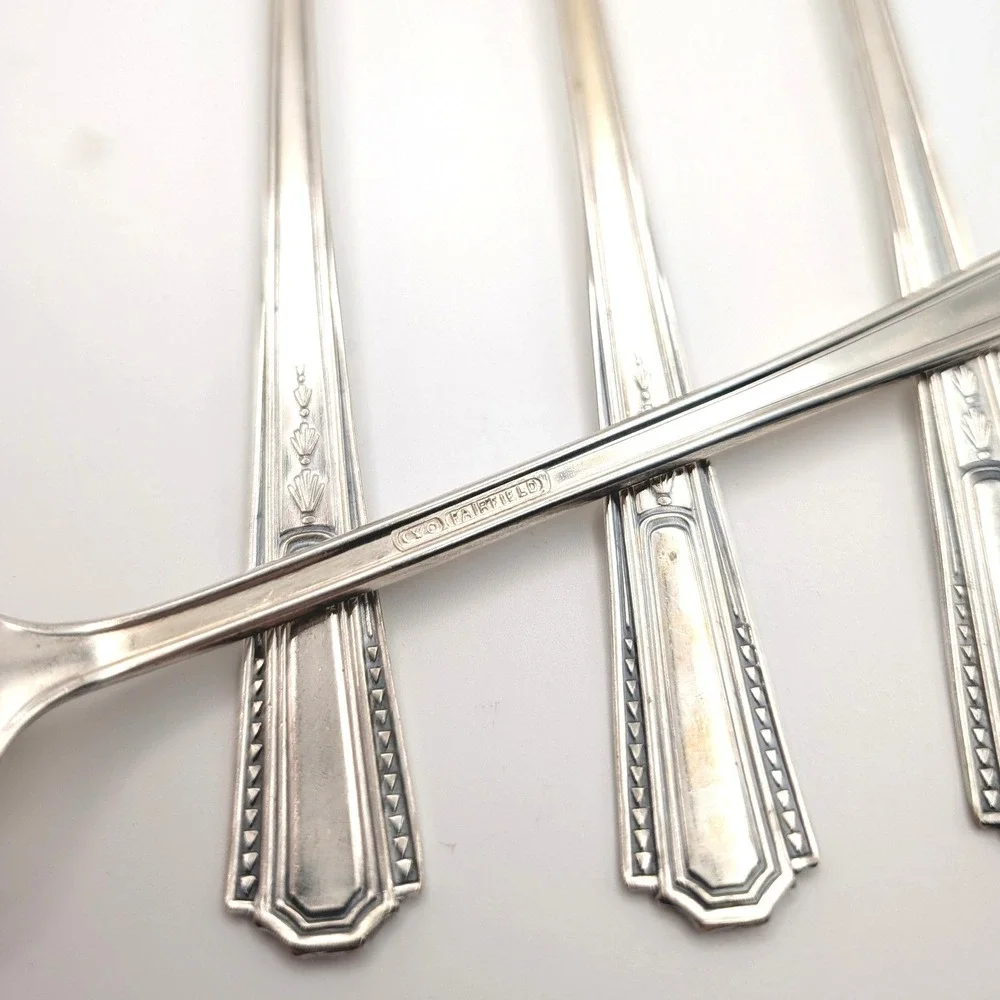Fairfield Silverplate Iced Tea Spoons Art Deco Pattern Set of 4 7.5